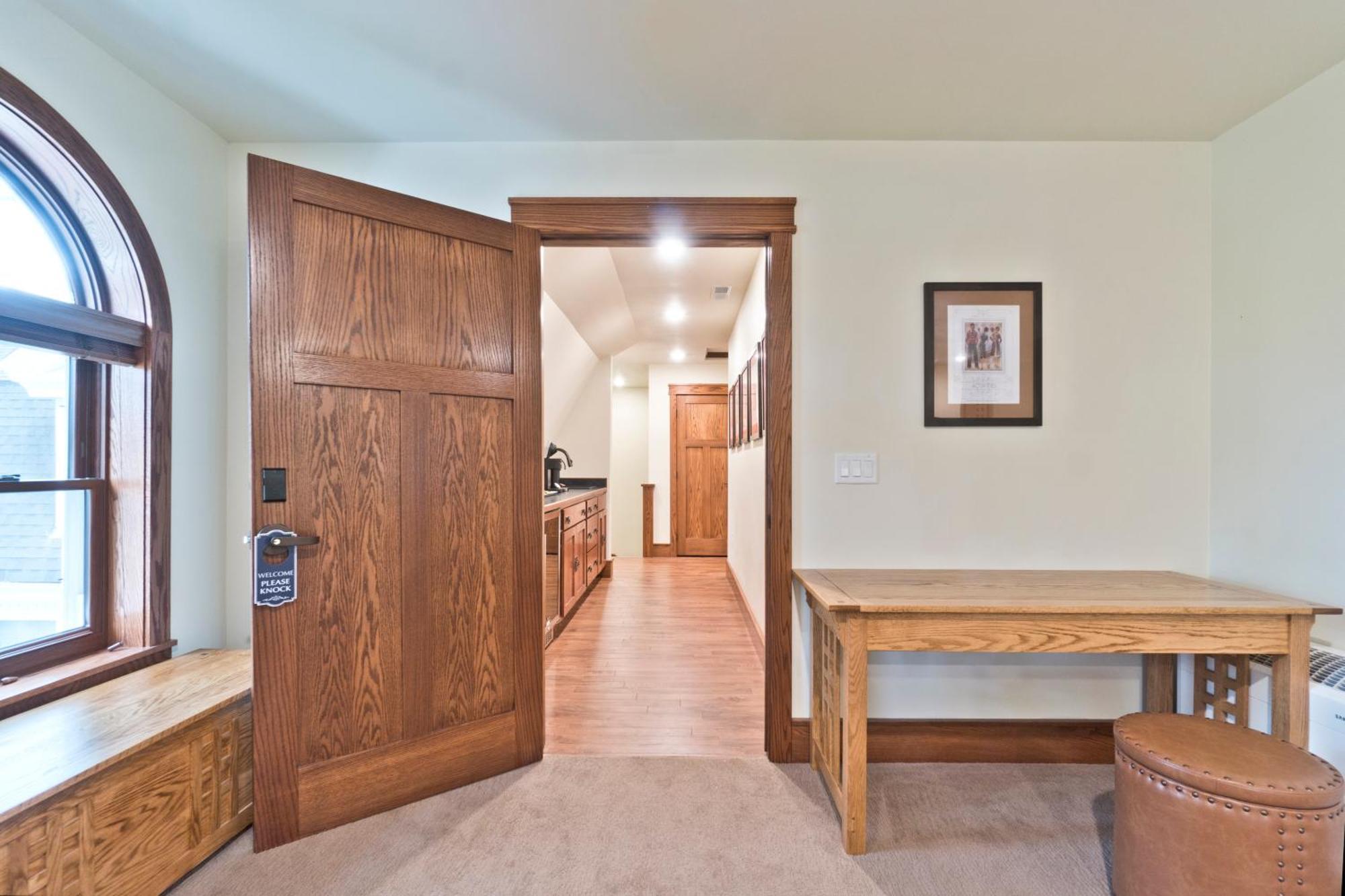 Main Street Inn Vermillion Bagian luar foto